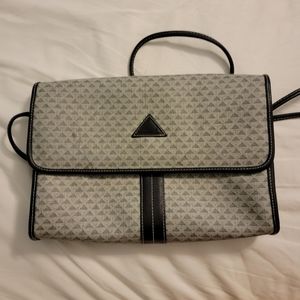 Vintage Liz Claiborne cross body